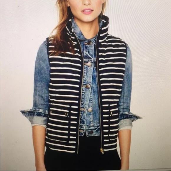 J Crew Women's XXS Navy Stripe Quilted Down Filled Excursion Vest - Picture 1 of 7